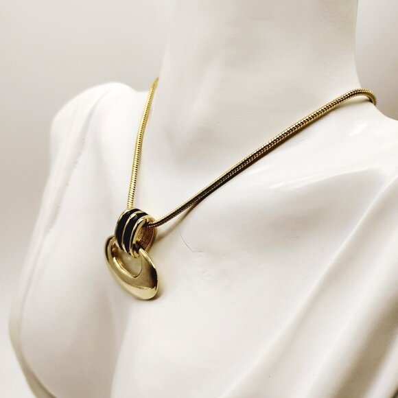 VTG Carolina Herrera Necklace Reversible Gold & Black Enamel Snake Chain Pendant - Picture 16 of 16